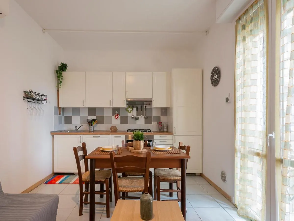 I Host Apartment - San Faustino 78 Milan