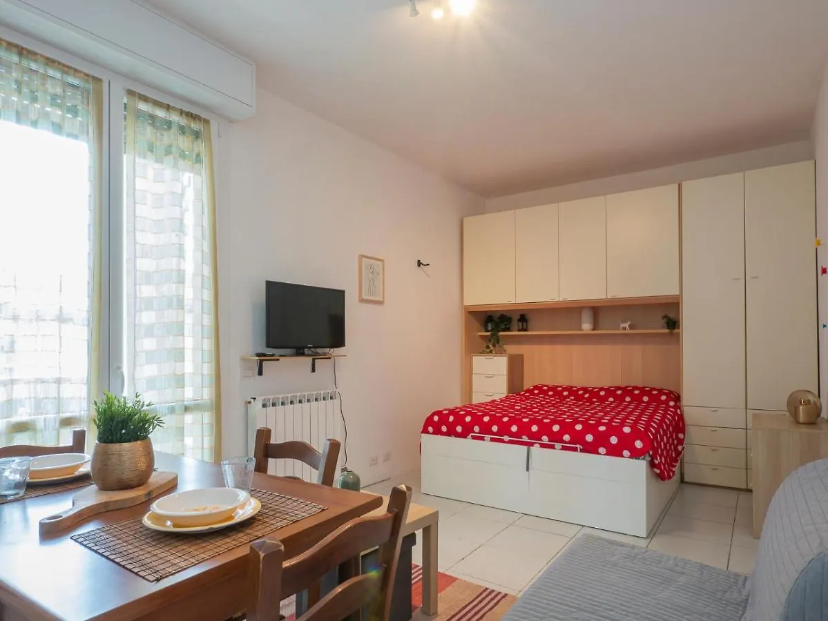 I Host Apartment - San Faustino 78 Milan